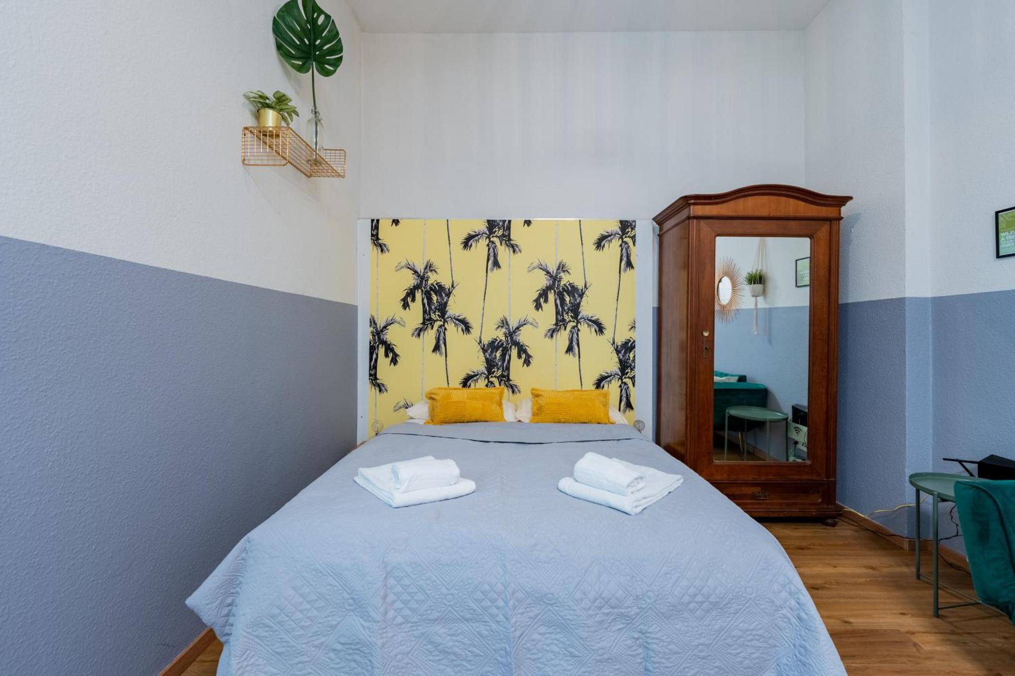 Central, Calm - High-speed Wifi - Close To Park Apartment *